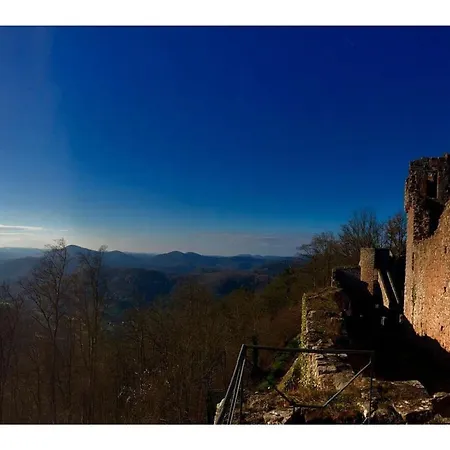 Apartment Bambi In The House At The Linden Dernbach (Sudliche Weinstrasse)
